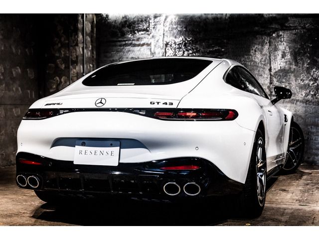 MERCEDES AMG GT