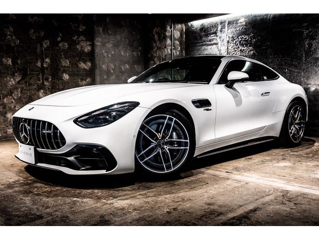 MERCEDES AMG GT