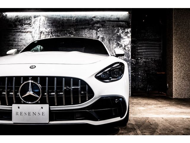 MERCEDES AMG GT