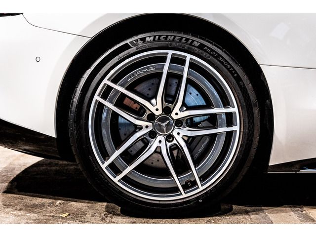 MERCEDES AMG GT