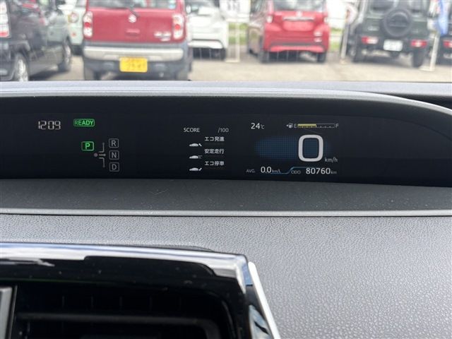 PRIUS 4WD