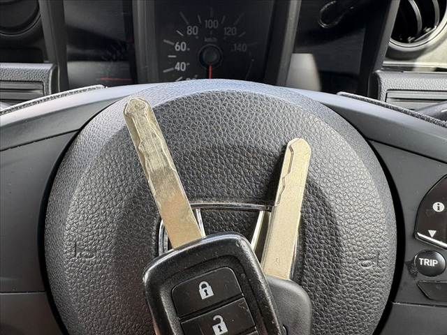 N-VAN