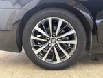 CROWN sedan hybrid
