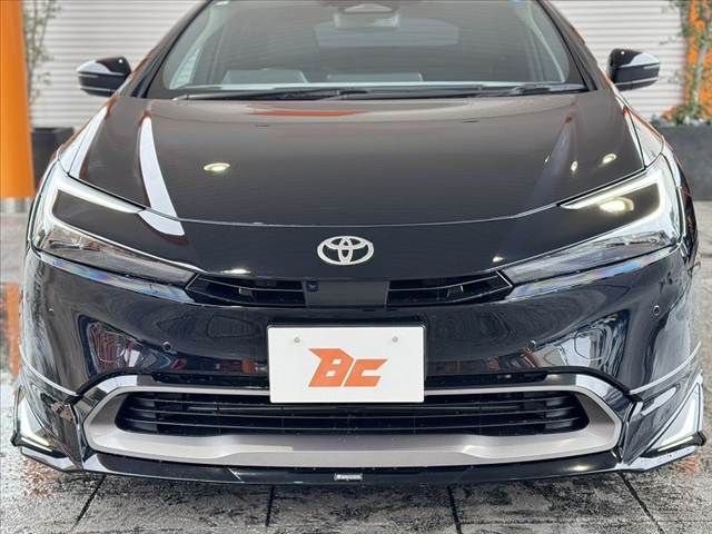 PRIUS 4WD