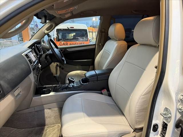 HILUXSURF wagon 4WD