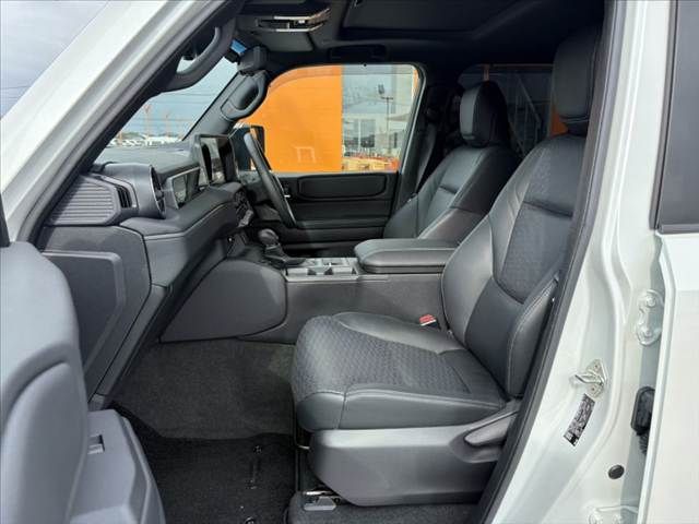 LANDCRUISER 250