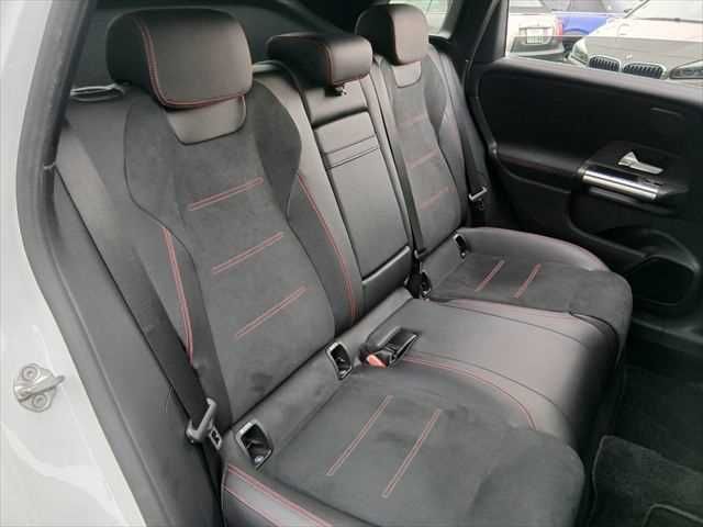 MERCEDES BENZ B class