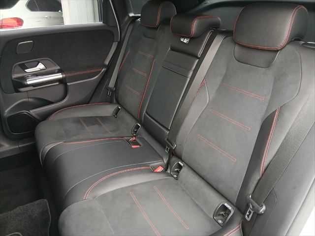 MERCEDES BENZ B class