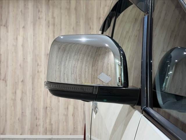 DELICA D:5 4WD