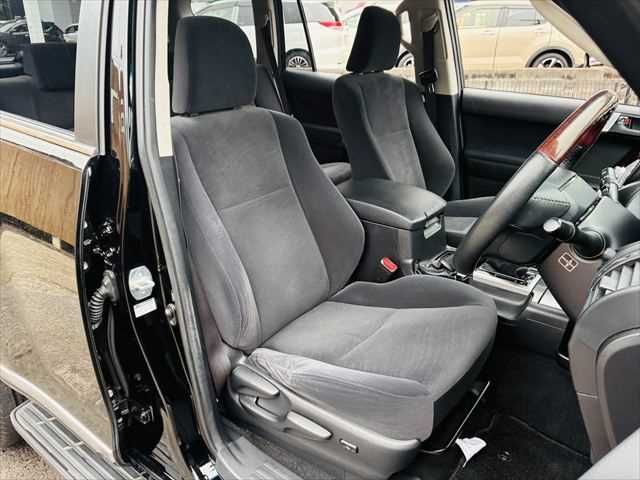 LANDCRUISER PRADO