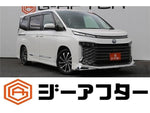VOXY HYBRID
