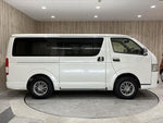 REGIUSACE 4WD van