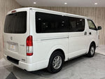 REGIUSACE 4WD van