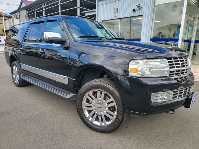 Lincoln Navigator 2WD