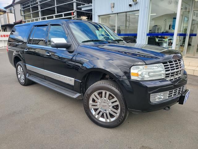 Lincoln Navigator 2WD