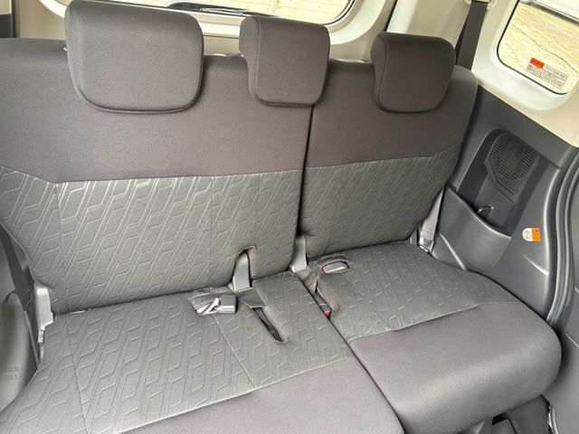 ROOMY