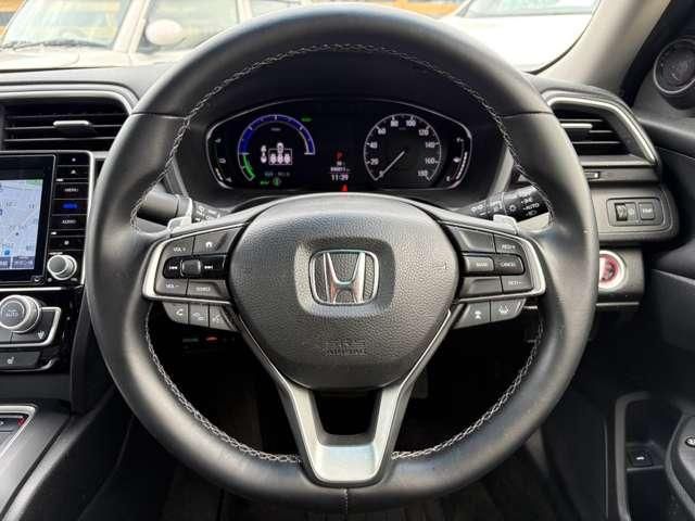 INSIGHT sedan