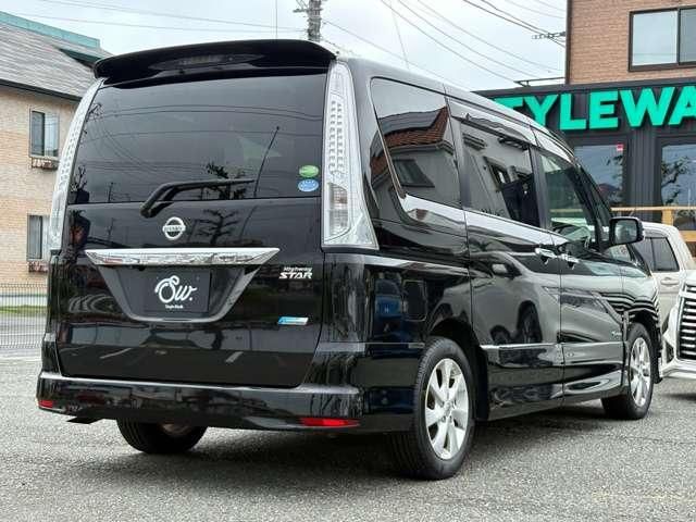 SERENA  S-HYBRID 4WD