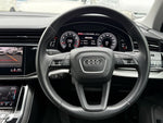 AUDI  Q7