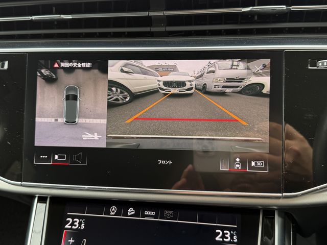AUDI  Q7