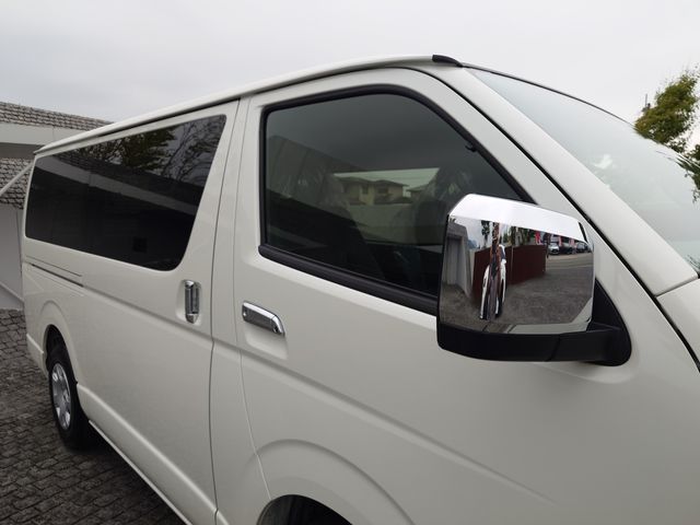 HIACE van 2WD