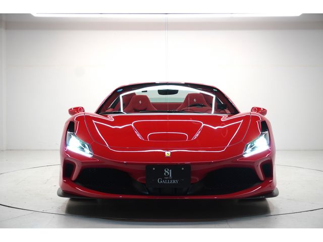 FERRARI F8 Spider