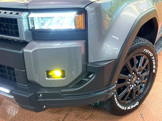 LANDCRUISER 250