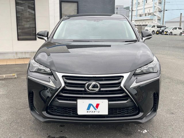 LEXUS NX200t