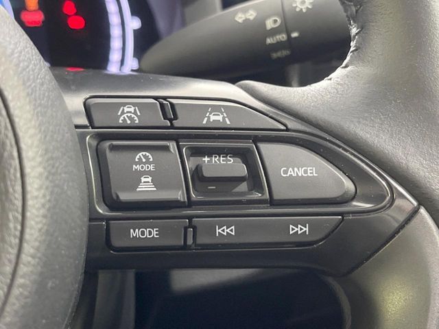 YARIS CROSS HYBRID