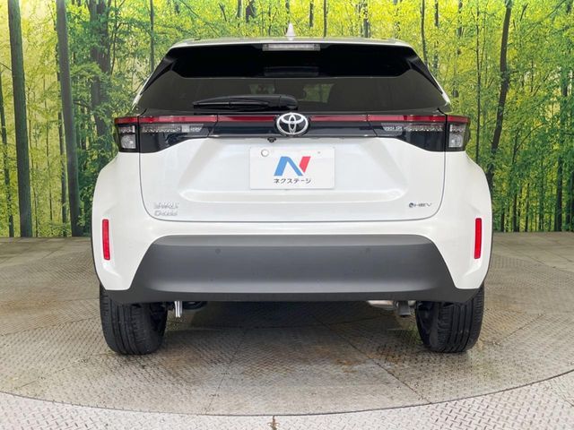YARIS CROSS HYBRID