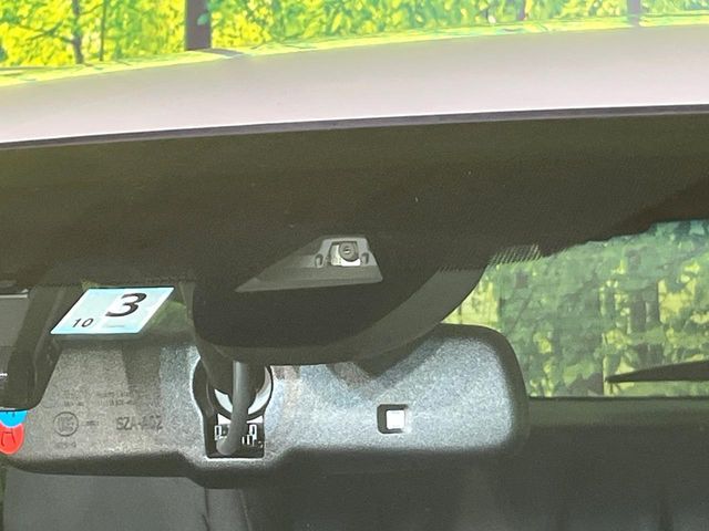 VEZEL HYBRID 4WD