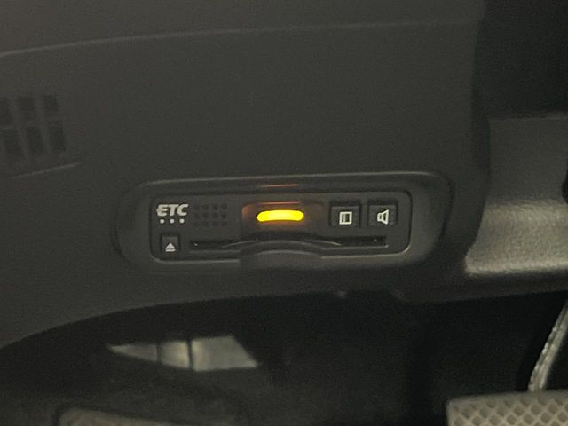 VEZEL HYBRID 4WD