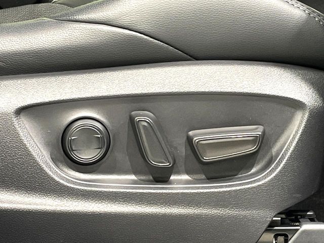 COROLLA CROSS HYBRID