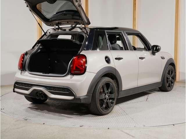 MINI COOPER S 5DOOR