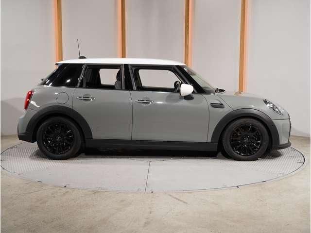 MINI COOPER D 5DOOR