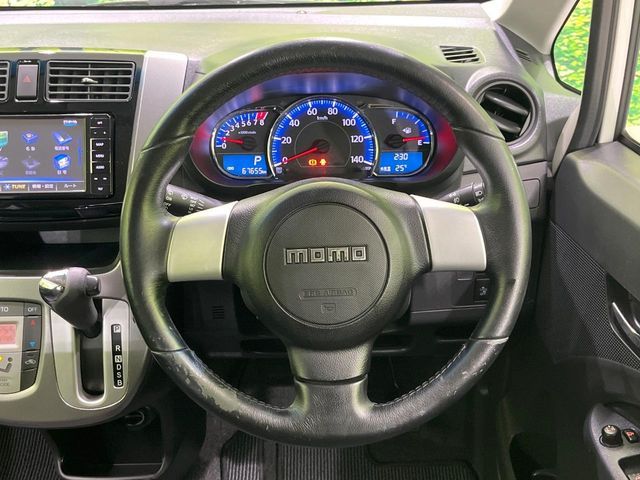 MOVE CUSTOM 4WD