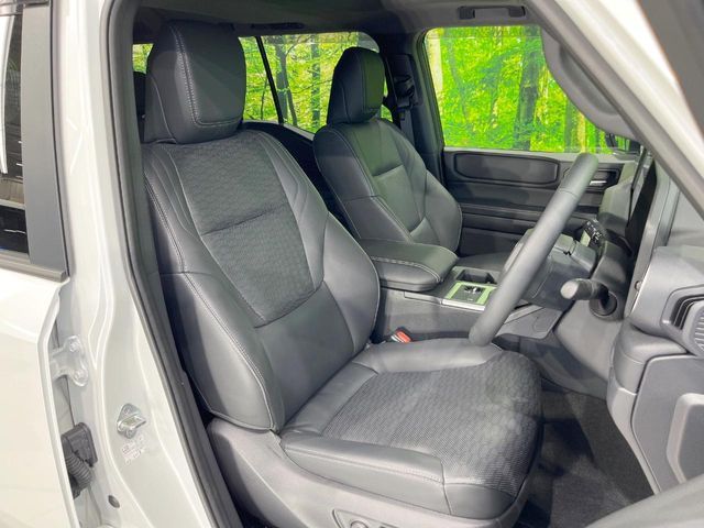 LANDCRUISER 250