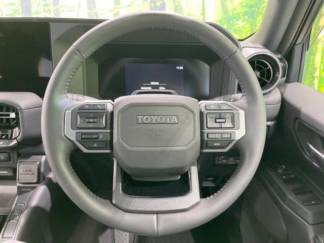 LANDCRUISER 250