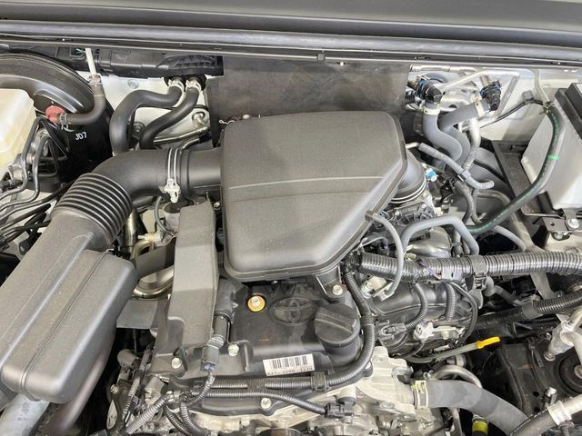 LANDCRUISER 250