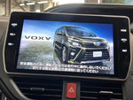 VOXY HYBRID