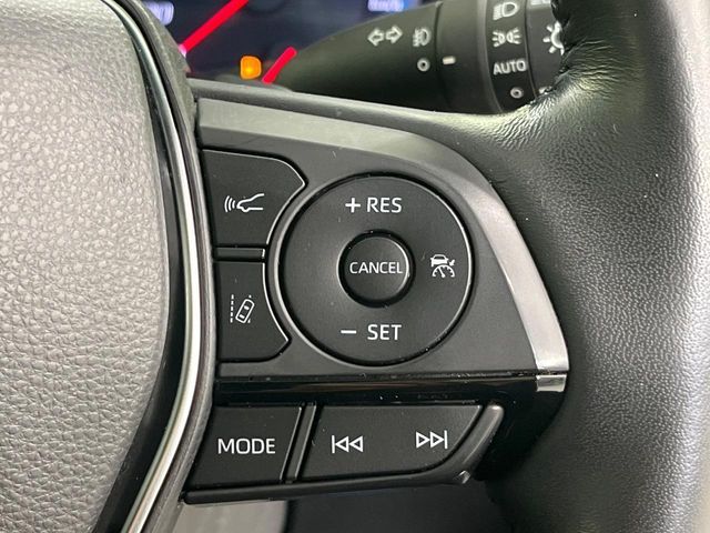 CROWN sedan hybrid 4WD