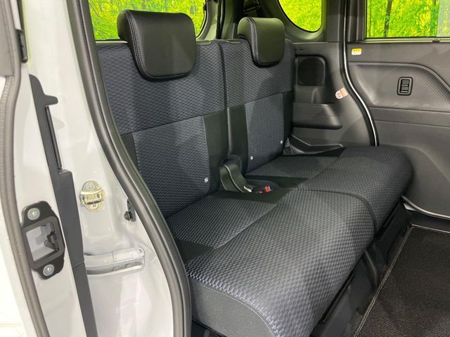 TANTO FAN CROSS 4WD