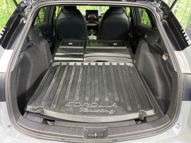 COROLLA TOURING HYBRID 4WD