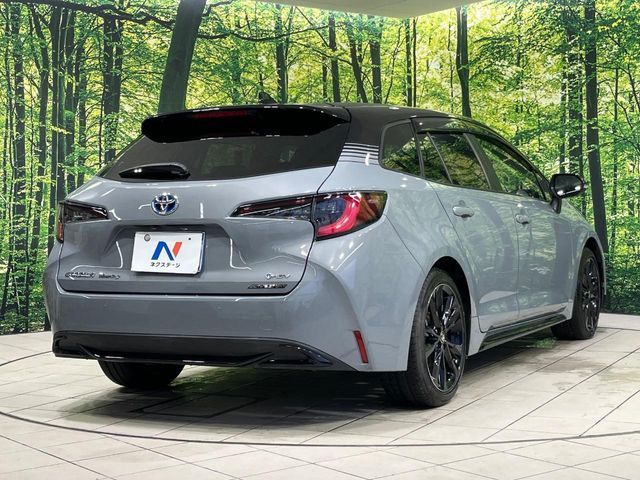 COROLLA TOURING HYBRID 4WD