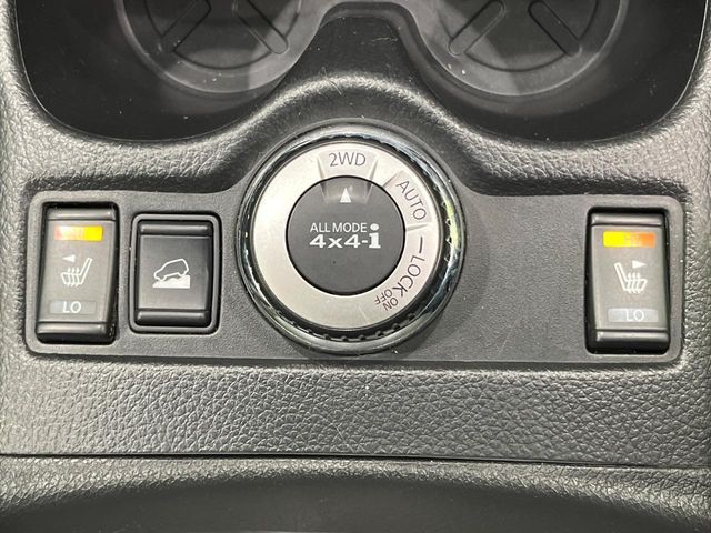 X-TRAIL 4WD