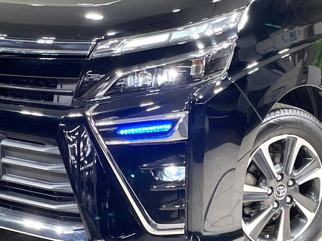 VOXY 4WD