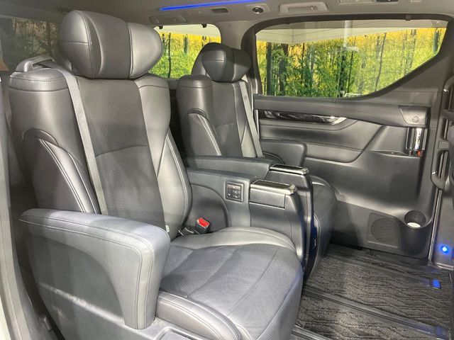 ALPHARD hybrid 4WD