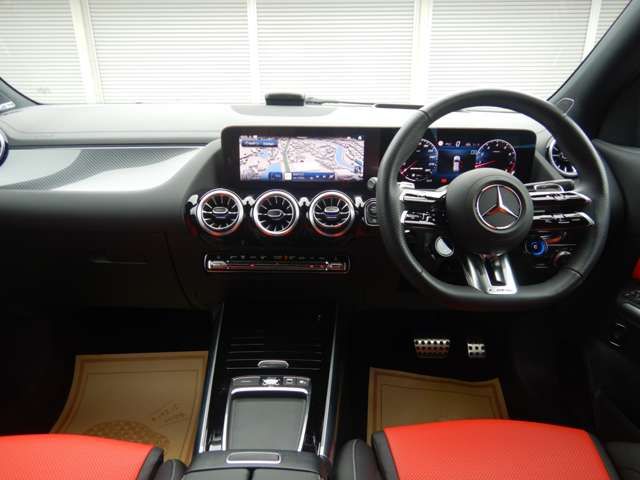MERCEDES AMG GLA class