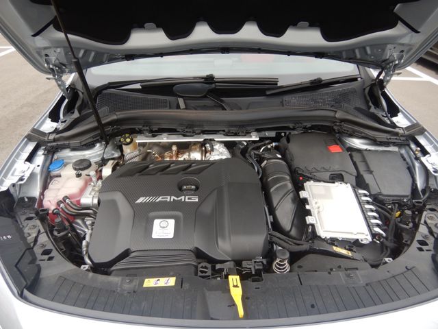 MERCEDES AMG GLA class