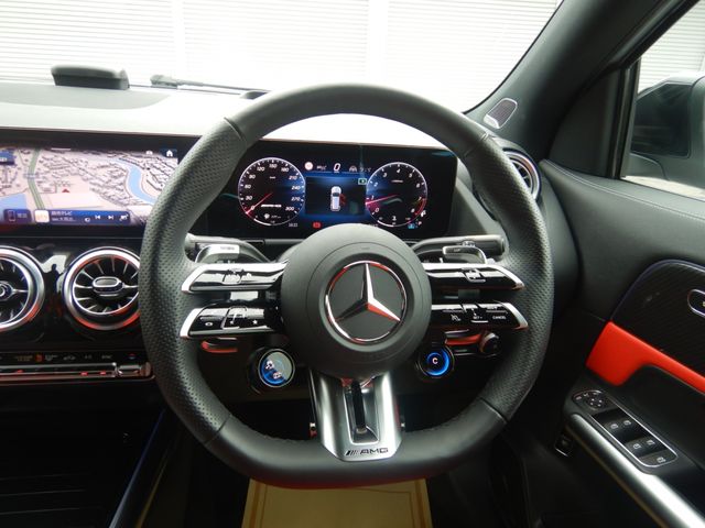 MERCEDES AMG GLA class